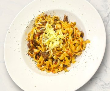 Spagetti Bolonez